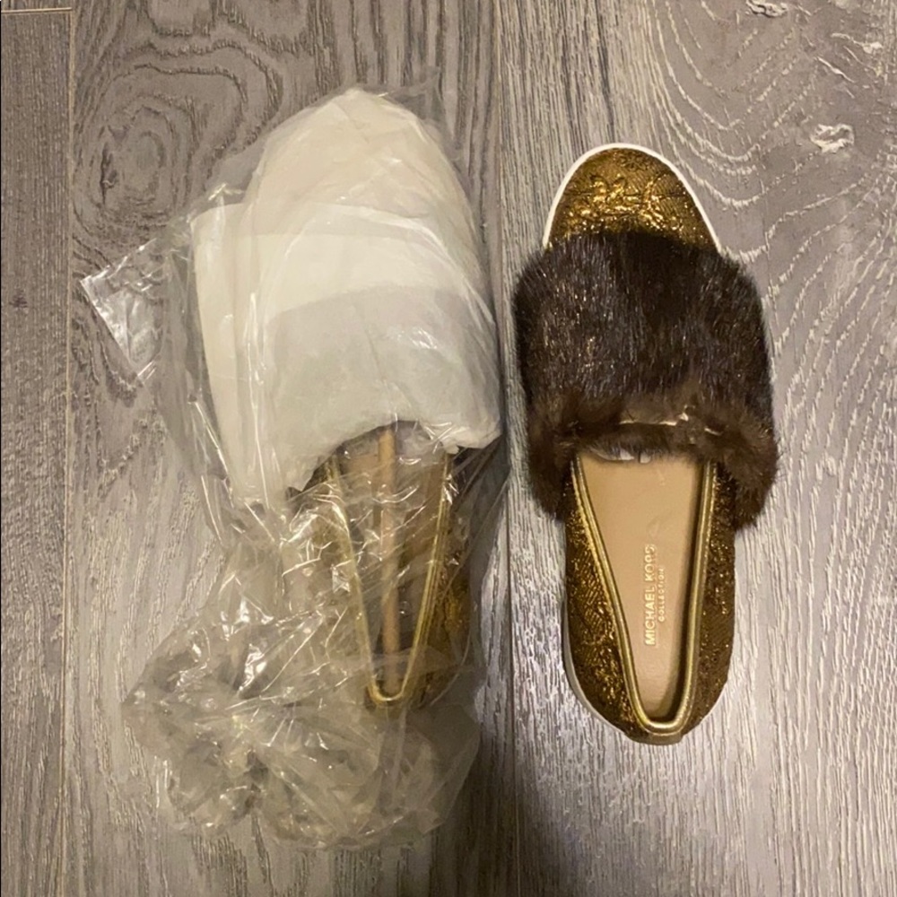 Michael kors brocade metallic mink loafers